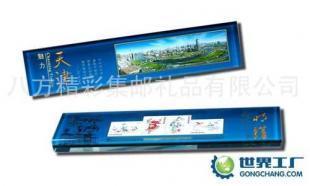 方寸间的津城风华——《魅力天津》邮票双镇纸纪念礼品品鉴